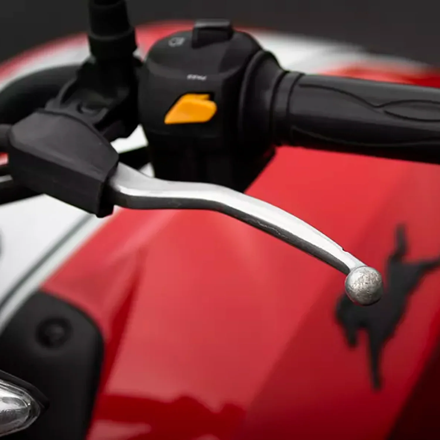 TVS Control Lever Kit for BS6 RTR Variants | Adjustable, Ergonomic Design for Precision and Comfort - Image 2